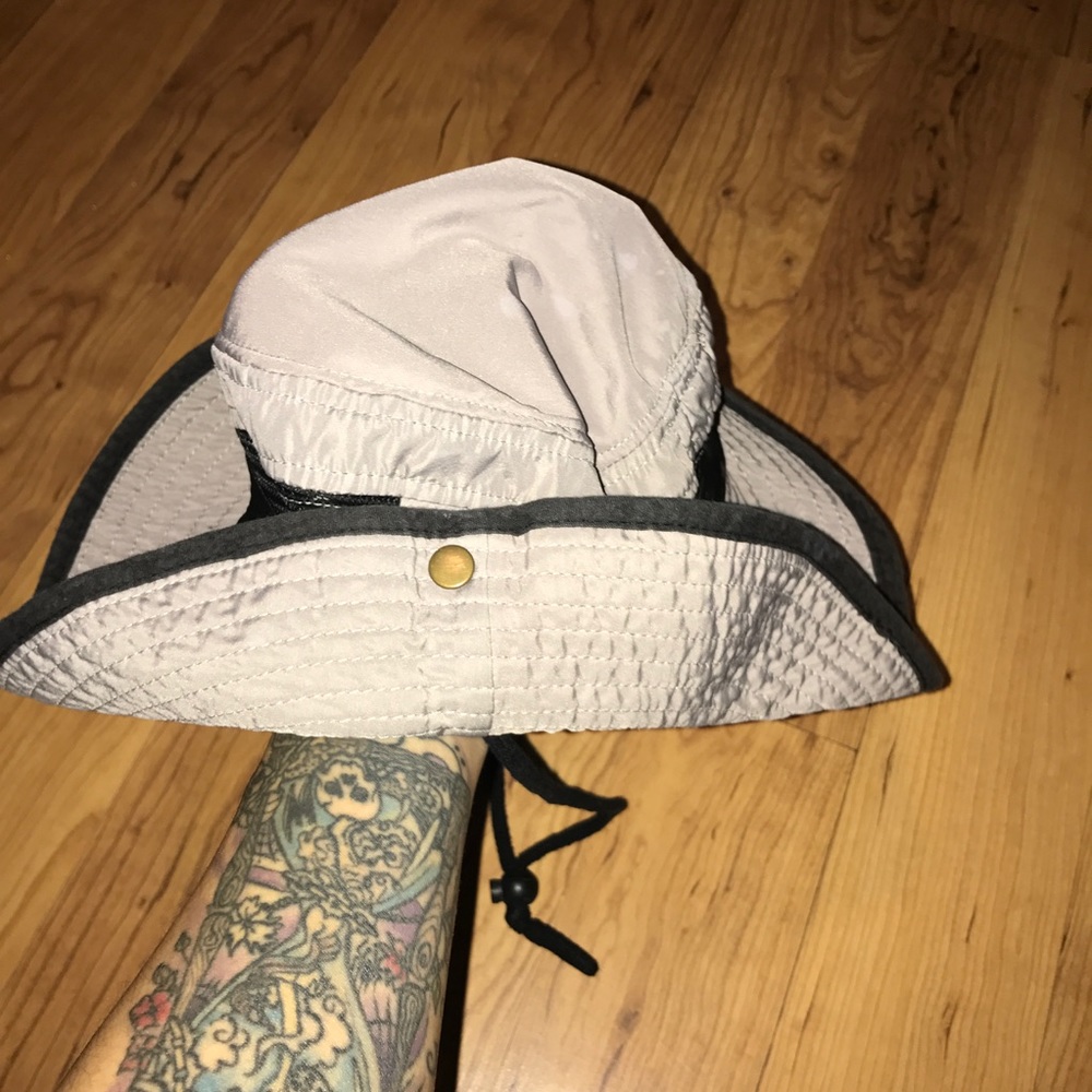 Khaki and black snap explorer fishing hat